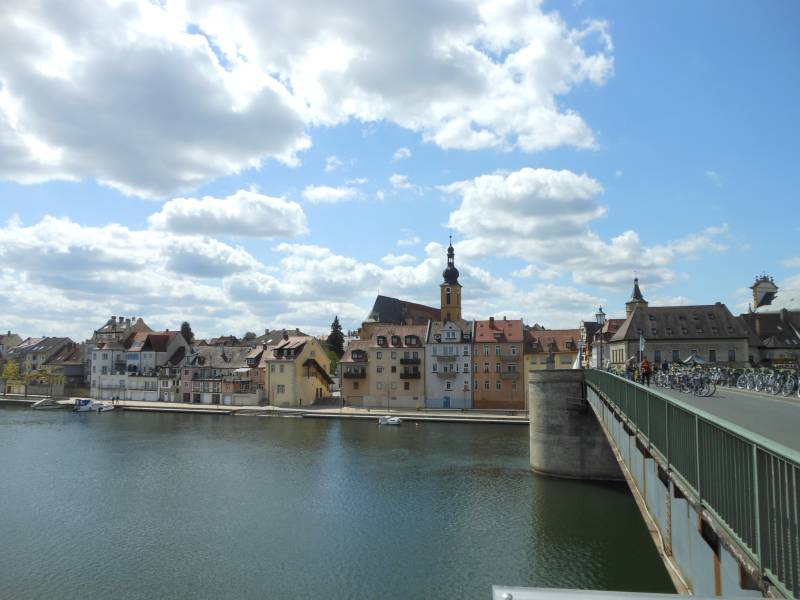Gaudiweiber  (17).jpg